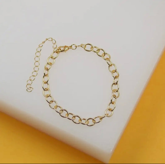 Drew charm bracelet gold