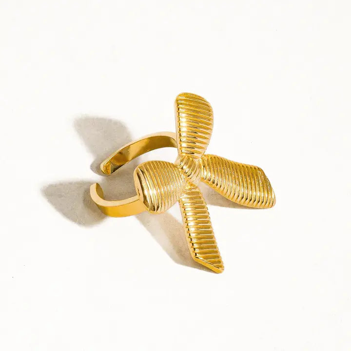 Gold Bow Ring